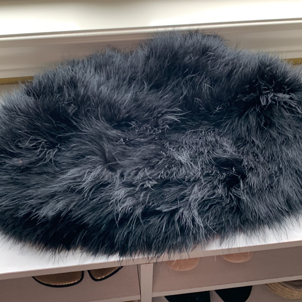 Feather wrap - Picture 6 of 6